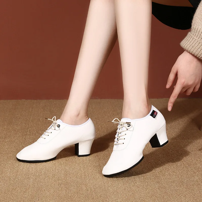 Cowhide Women's Sports Shoes Soft Sole Adult Square Shoes for Women Leather Modern Latin Dance Shoes Ballroom Sneakers