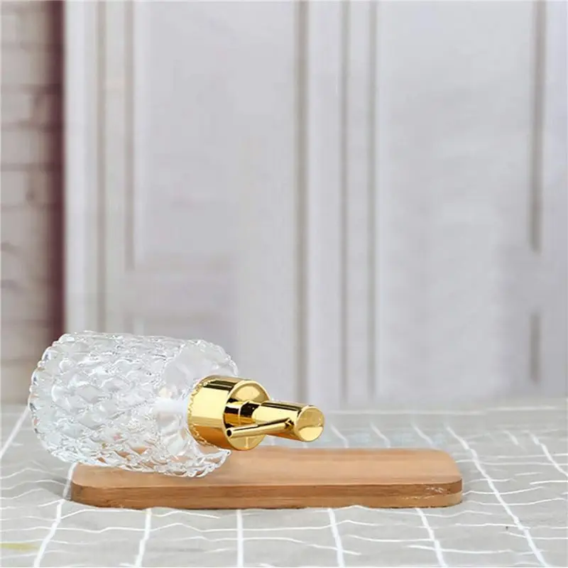A7THK-4X Multipurpose Mesa Soap Dispenser Easy To Clean Glass Soap Pump Dispenser Perfect For Kitchen And Bathroom (Gold)