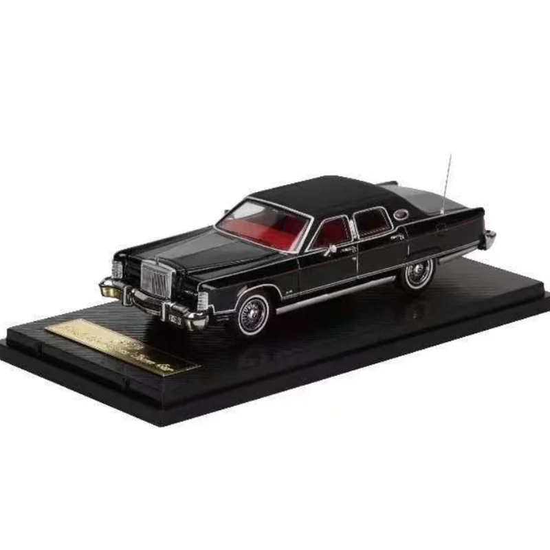 Vorverkauf Sun Star Legierung 1/64 1979 Lincoln Continental Town Automodell Erwachsene klassische Sammlung Display Geschenk Souvenir Jungenspielzeug