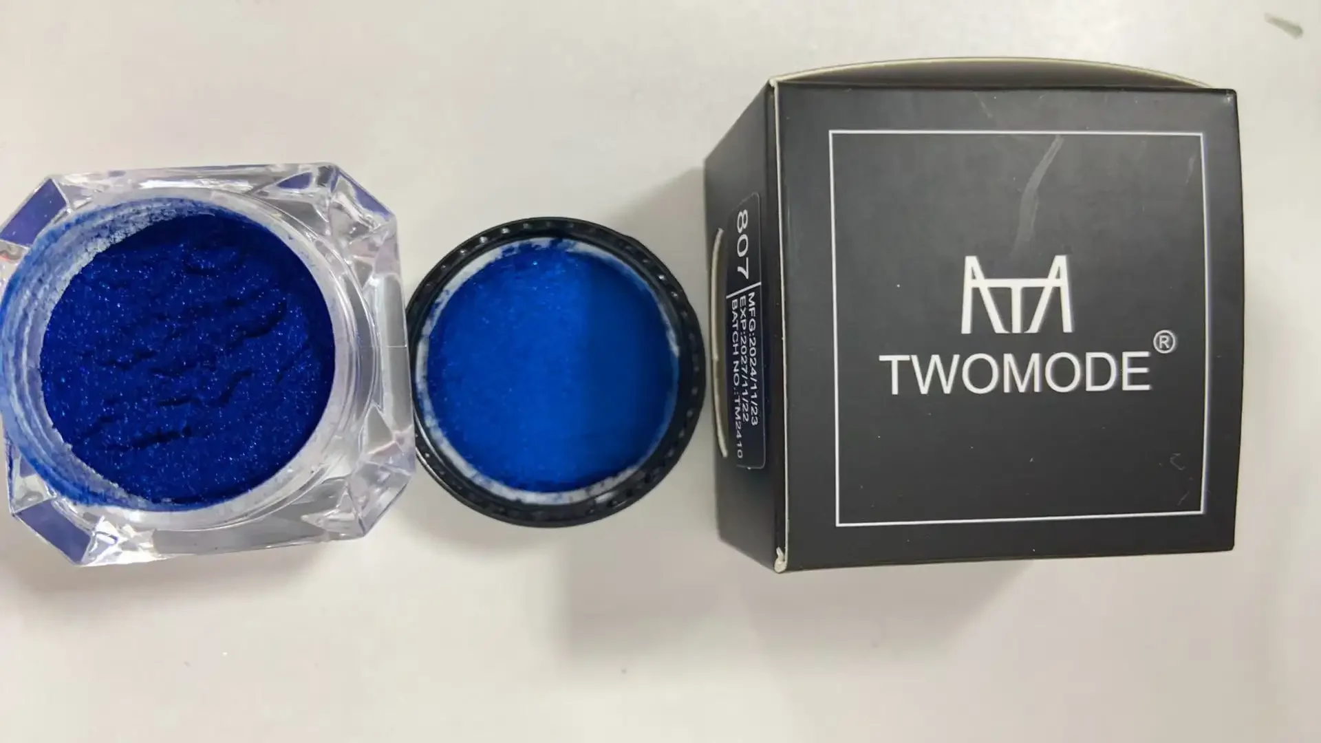 TWOMODESingle Color DARK Blue Eyeshadow Powder, High Pigmentation Smudgeproof Blend Essential Eye Makeup for Halloween Party, 3G