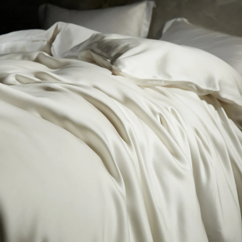 Solid 100% Silk Bedding Set with Duvet Cover Flat Bed Sheet Pillowcase Luxury Mulberry Silk Bedsheet Bed Linen Soft Quilt Cover
