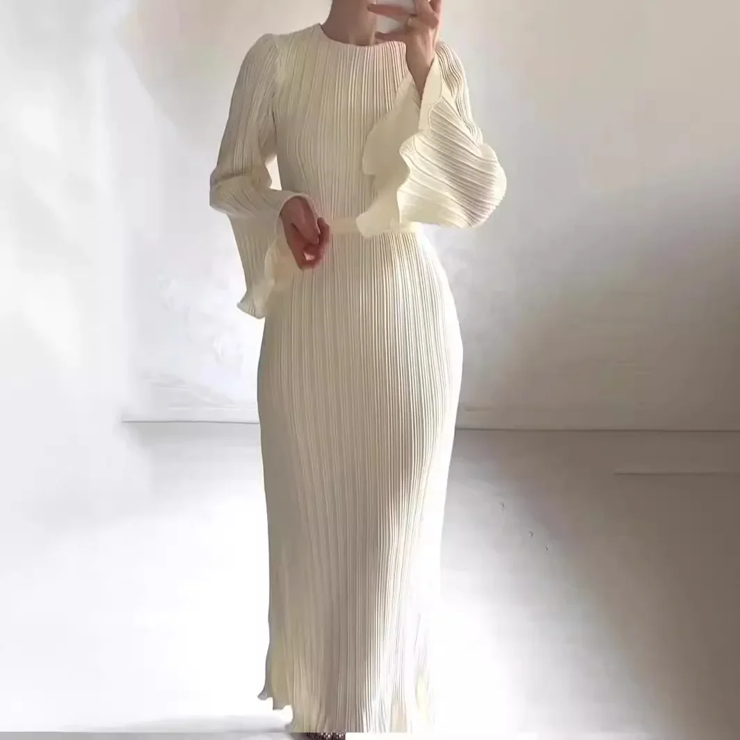 2025 new long dress temperament pleated horn sleeve medium long dress