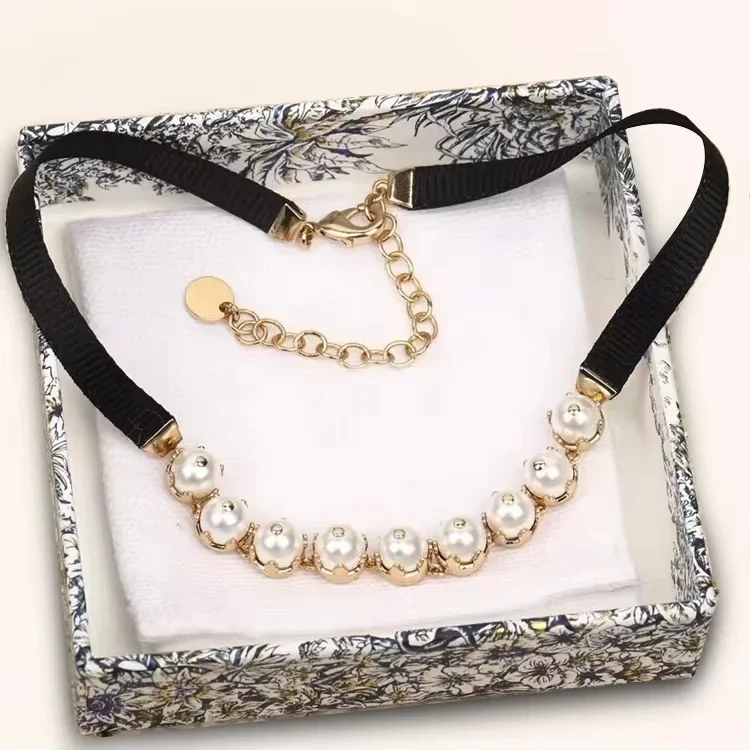 

Fashion Designer Pearl Choker Necklace Women Top Quality Europe America Brand Jewelry Party Runway Trend