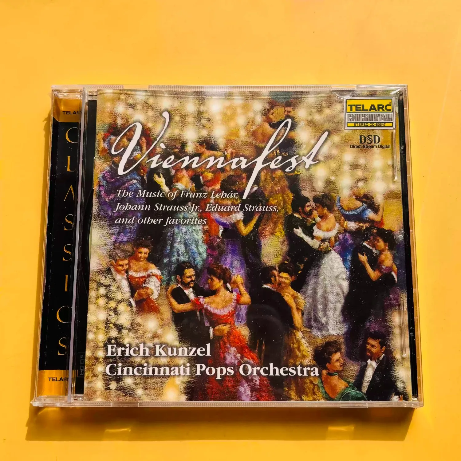 

Erich Kunzel Cincinnati Pops "Viennafest" Telarc DSD Legendary Audiophile Viennese Waltz Orchestral Album