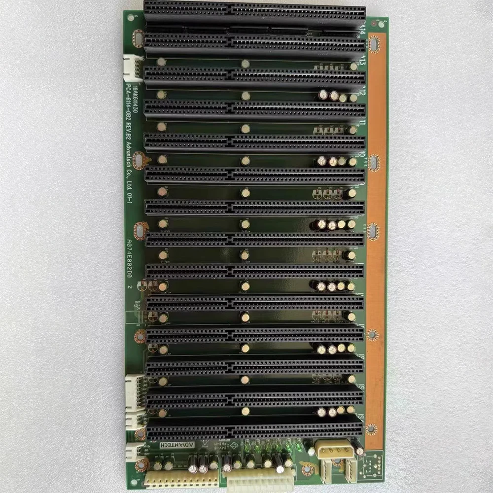 14 فتحة ISA للتحكم الصناعي للوحة الأم للكمبيوتر PCA-6114-0B2E