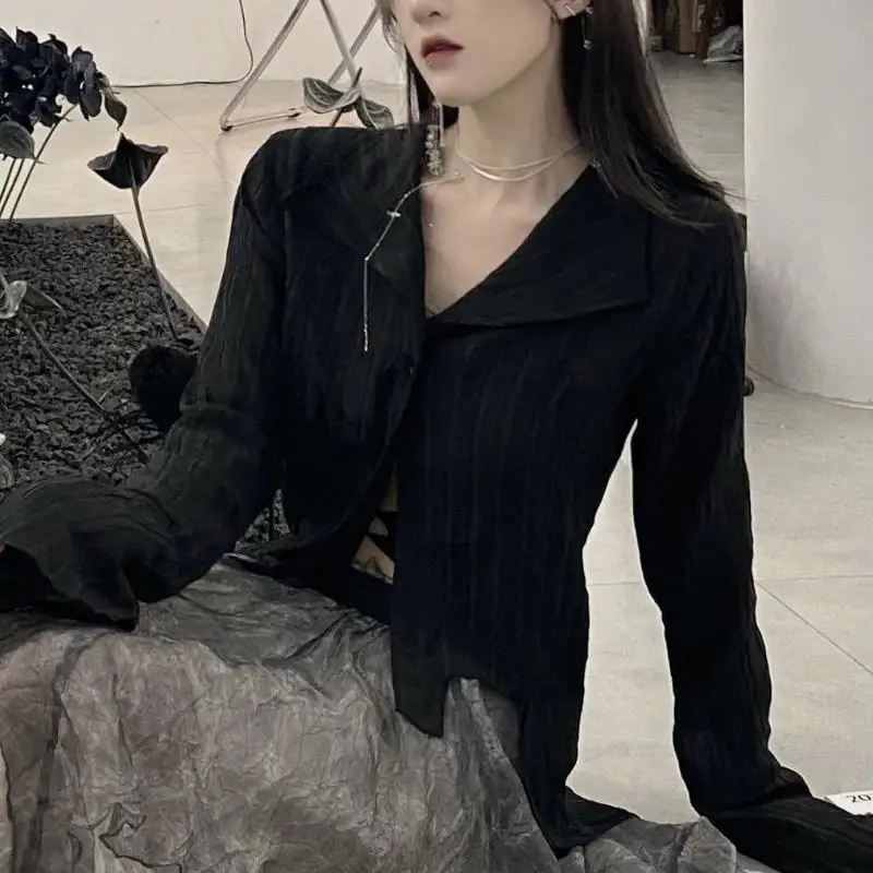 Black Shirts for Women Pleated Button Up Blouse Gothic Style Slim Long Sleeve Top Fashion Vintage Y2k Female Clothes Plus Size