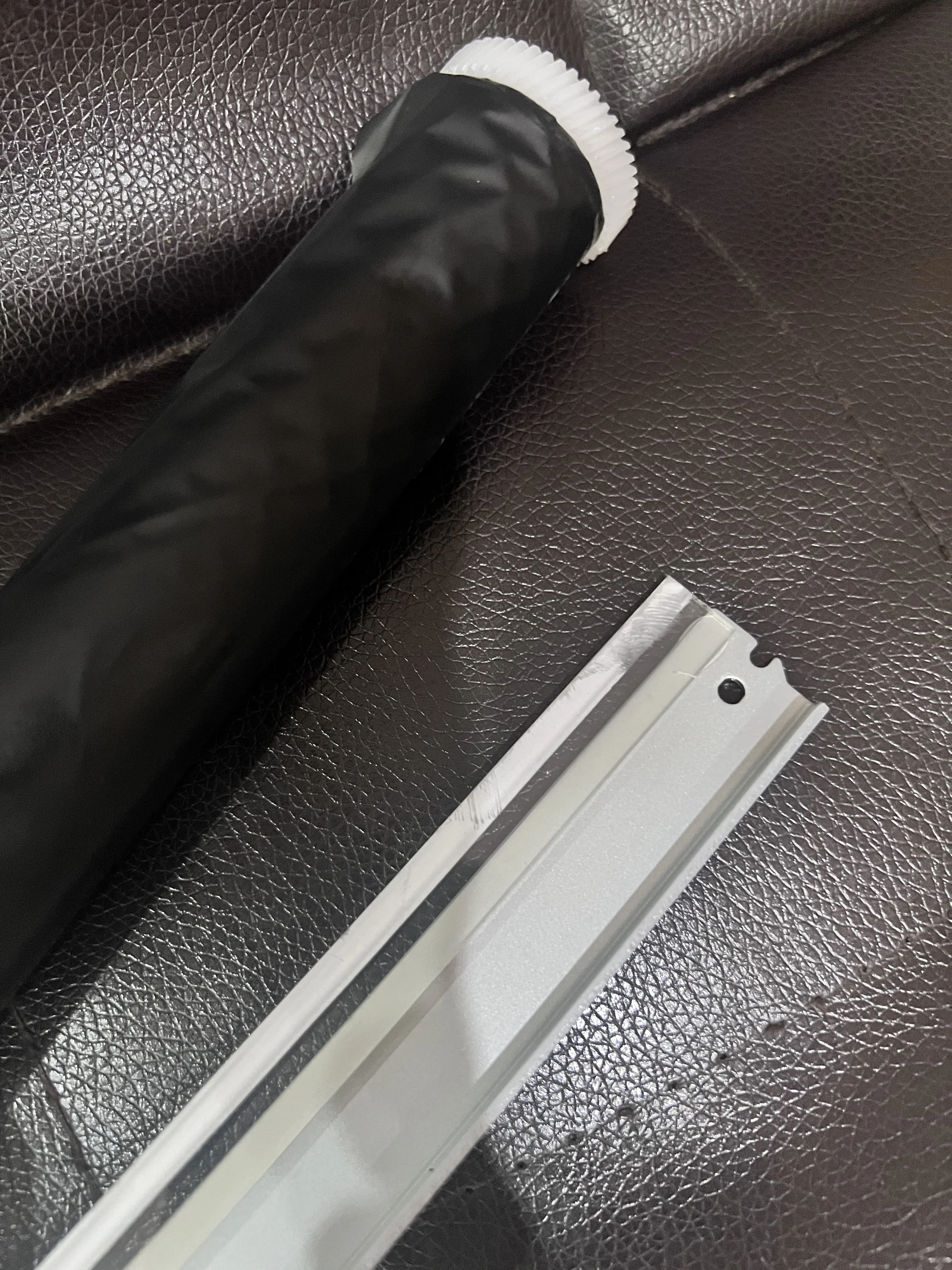 

1SET P105 Cylinder OPC Drum Cleaning Blade For Xerox P105b M105b P158b M158 P255 P255DW phaser 3010 3040 WC 3045 6000 6010 6015