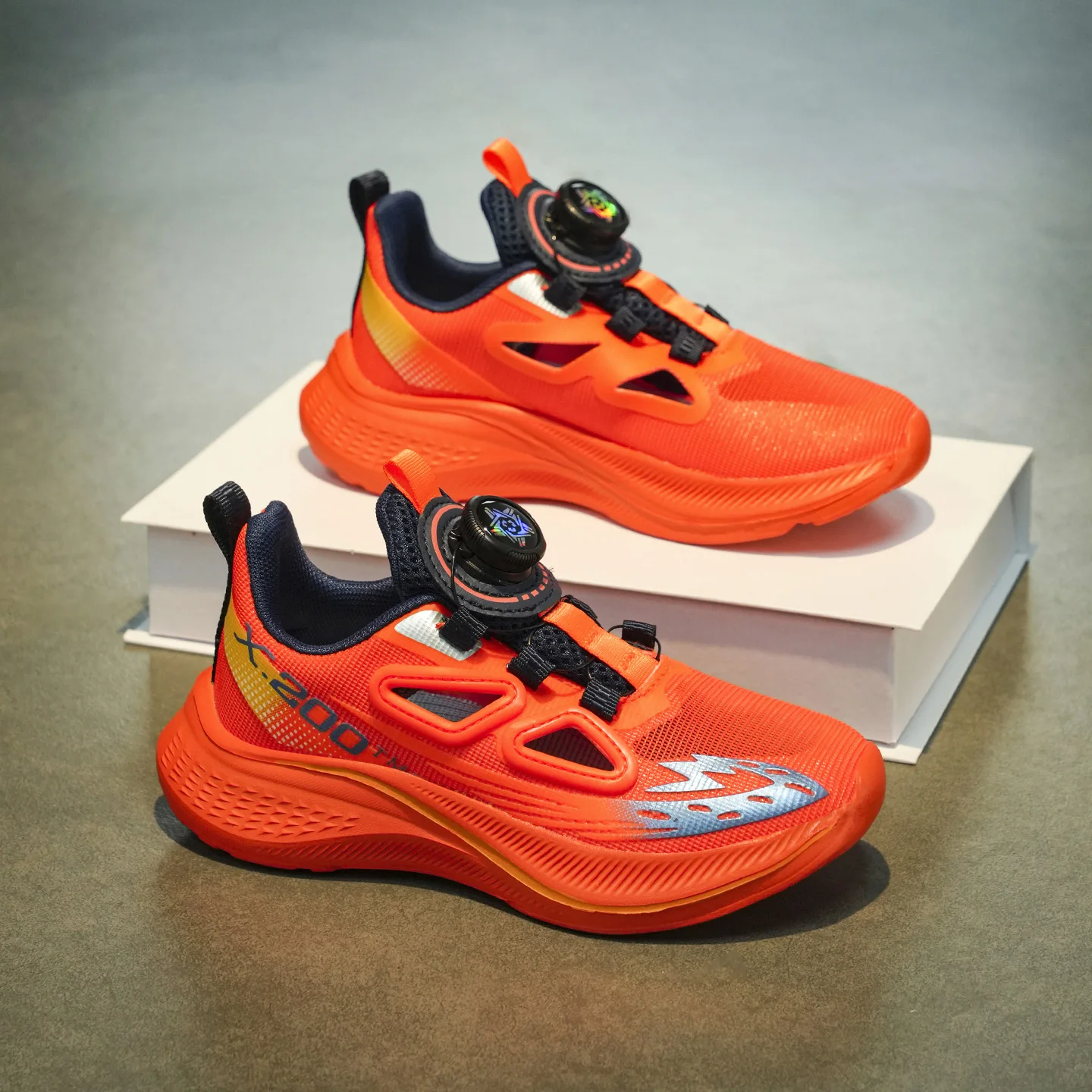 

Year-round Unisex Children Shoes Soft Foam Insole Versatile Daily Footwear