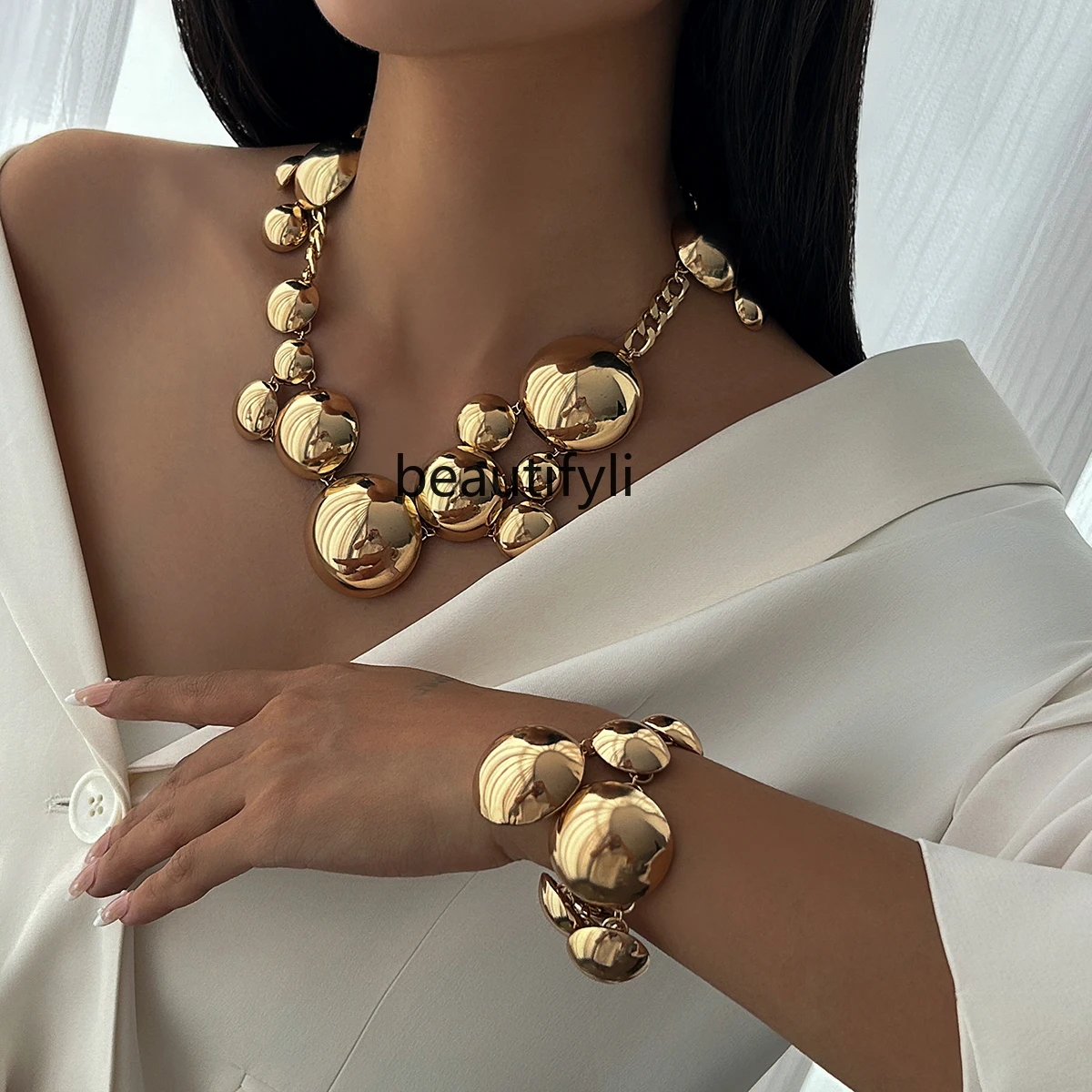 

Size Glossy Round Splicing Bracelet Necklace Women's Fashion Personality Niche Jewelry