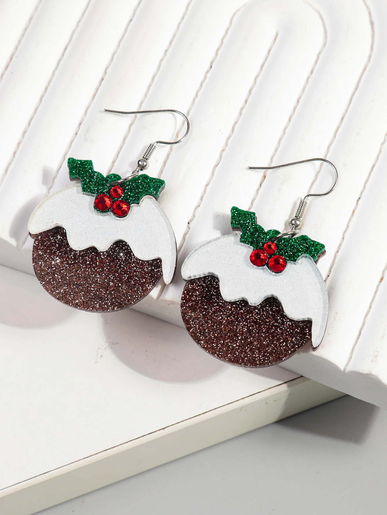 لطيف عيد الميلاد الاكريليك أقراط للنساء جميل بريق عيد الميلاد الكرة شجرة الأيائل كوالا فلامنغو انخفاض القرط هدايا مجوهرات إبداعية