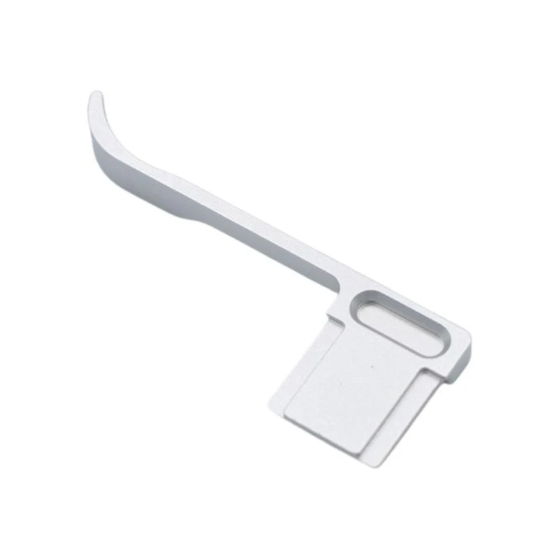 ด้ามจับกล้องตามหลักสรีรศาสตร์เพื่อเพิ่มความสะดวกสบายและความมั่นคงในระหว่างการถ่ายภาพ K1KF