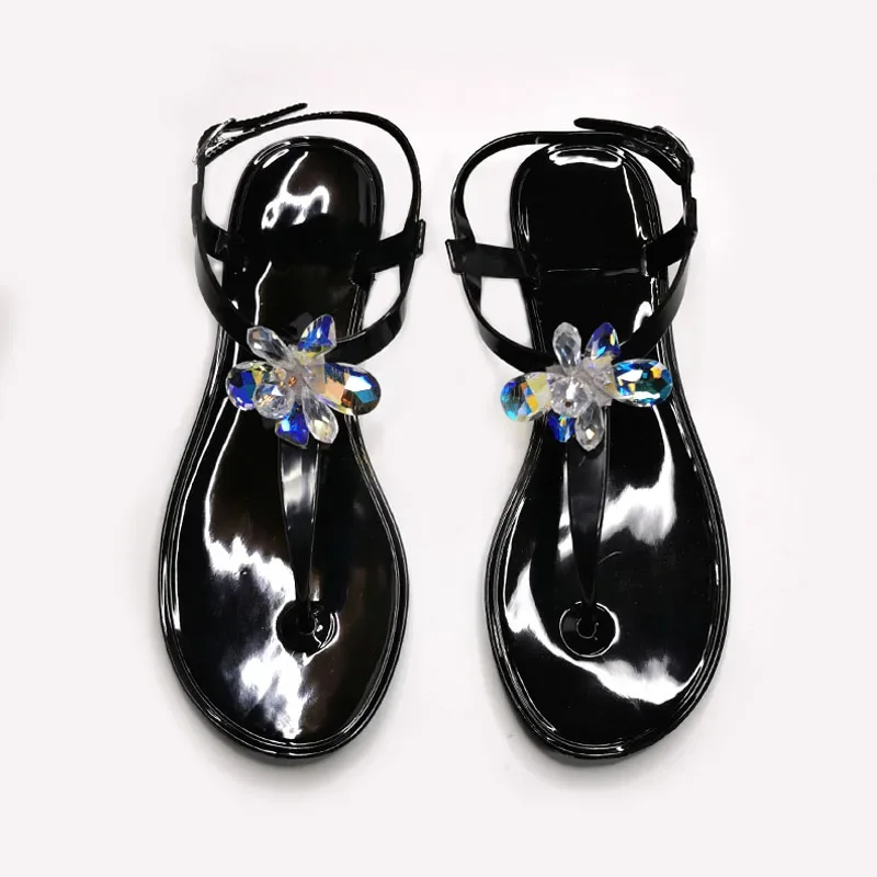 Fashion PVC Shoes Jelly Sandals Women Flats Summer Shoes 2021 Beach Modern Sandals Flat with Plastic Crystal Shoes Woman