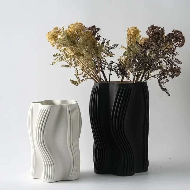 Simple and creative ceramic vase black and white striped home ornament model room soft flower arrangement jewelry