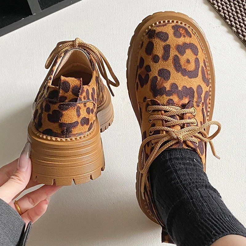 Zapatos planos De plataforma De leopardo para Mujer, mocasines con cordones a la moda, De ante, con tacones cuadrados, novedad De otoño, 2024