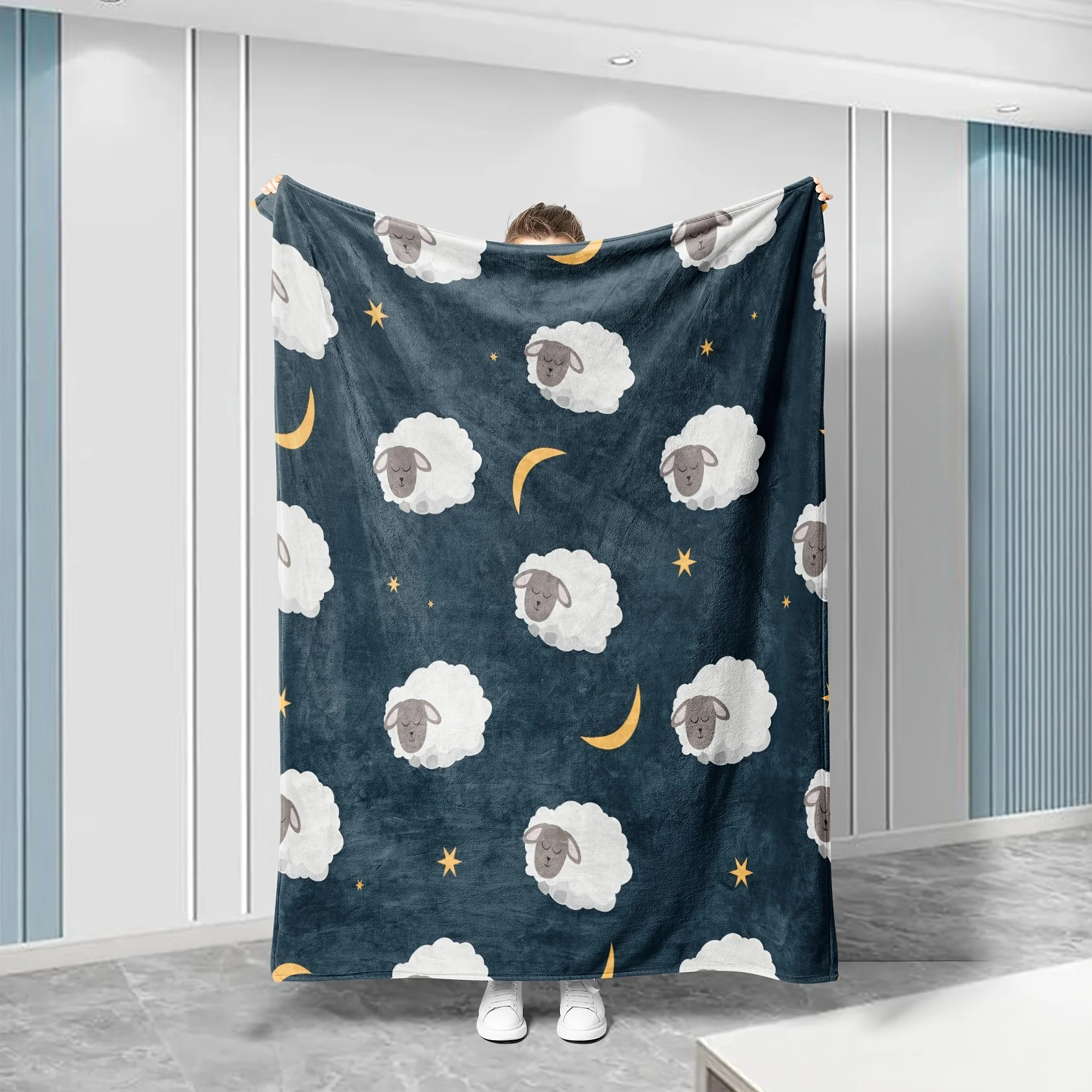 Cozy Dreamy Lamb Print Flannel Blanket - Soft  Polyester, Whimsical Sheep & Moon Design, Machine Washable, Perfect Gift for