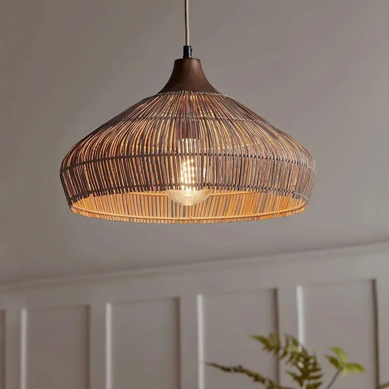 Lampa rattanowa w stylu chińskim Retro Rattanowe ręcznie robione lampy wiszące Loft Hanglamp Oprawa oświetleniowa do kuchni Oprawa wisząca do jadalni