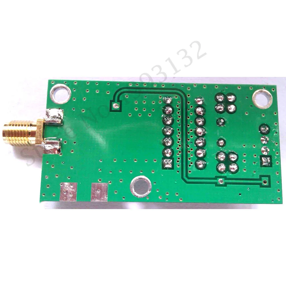 30MHz -1150 MHz VCO RF Oscillator FR Signal Frequency Tracking Source Generator Ham Radio Amplifiers