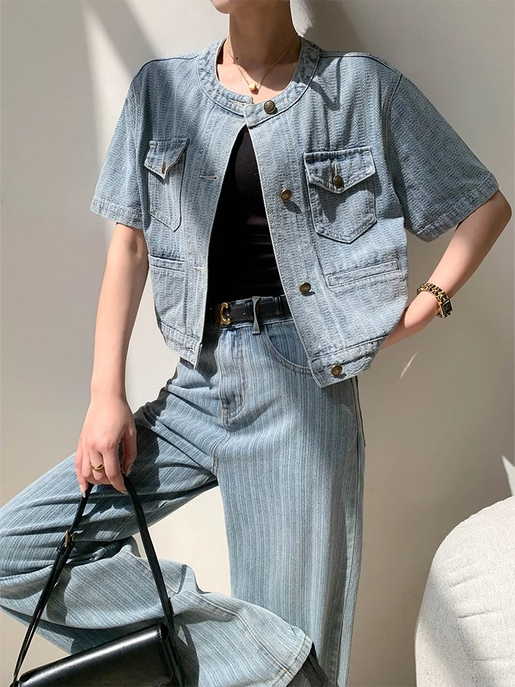 

JWUNIQUE Blue Design Sense Short Sleeve Retro Denim Jacket Women Summer 2026 Casual Versatile Top Commute Style Loose Fit