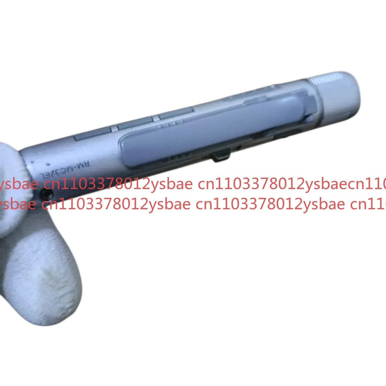 95%NEW Used Remote Control RM-MC32EL For SONY Walkman D-EJ885 D-EJ2000 D-EJ985 - Sliver