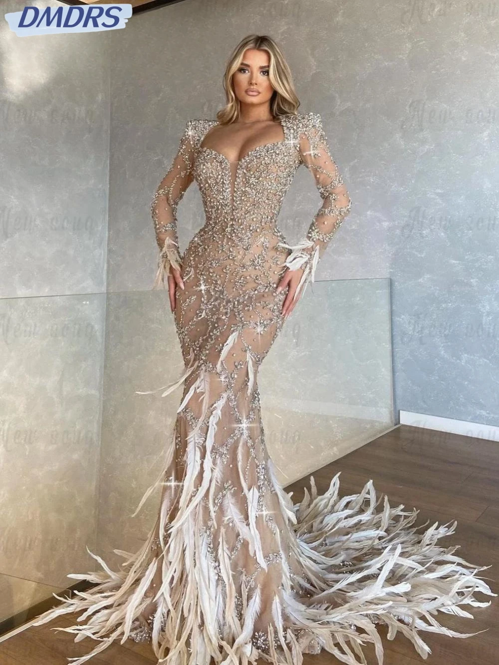 

2025 Luxury Glitter Rhinestones Prom Gown Sexy Illusion Cocktail Dresses Feather Mermaid Evening Dress Customized Robe De Mariée