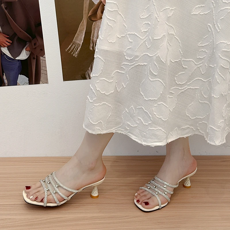 Strass-Stiletto-Pantoletten für Damen – Sommerkollektion 2026: Neue modische Sandalen im Feen-Stil