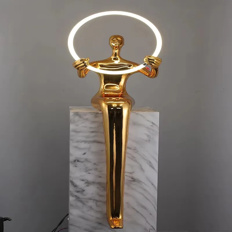 Lámpara de pie con figura de arte popular grande de diseñador creativo, escultura humana, adorno LED para el salón del Club en casa, venta al por mayor