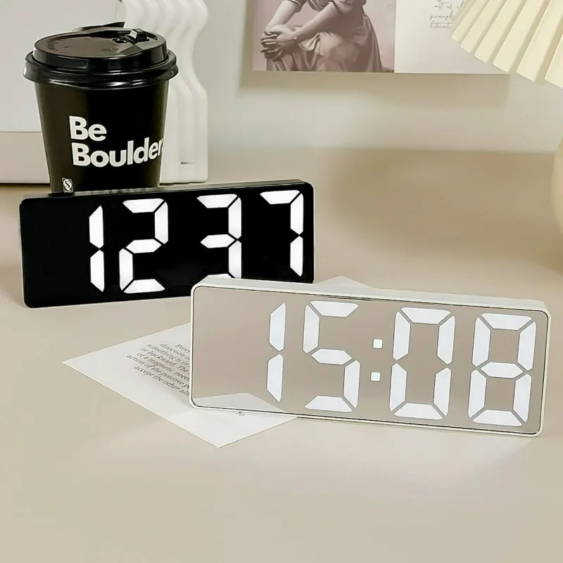 

LED Alarm Clock Electronic Student Digital Clock Voice Control Dual Snooze 12/24H Dual Alarms Temperature Mute Table Clock