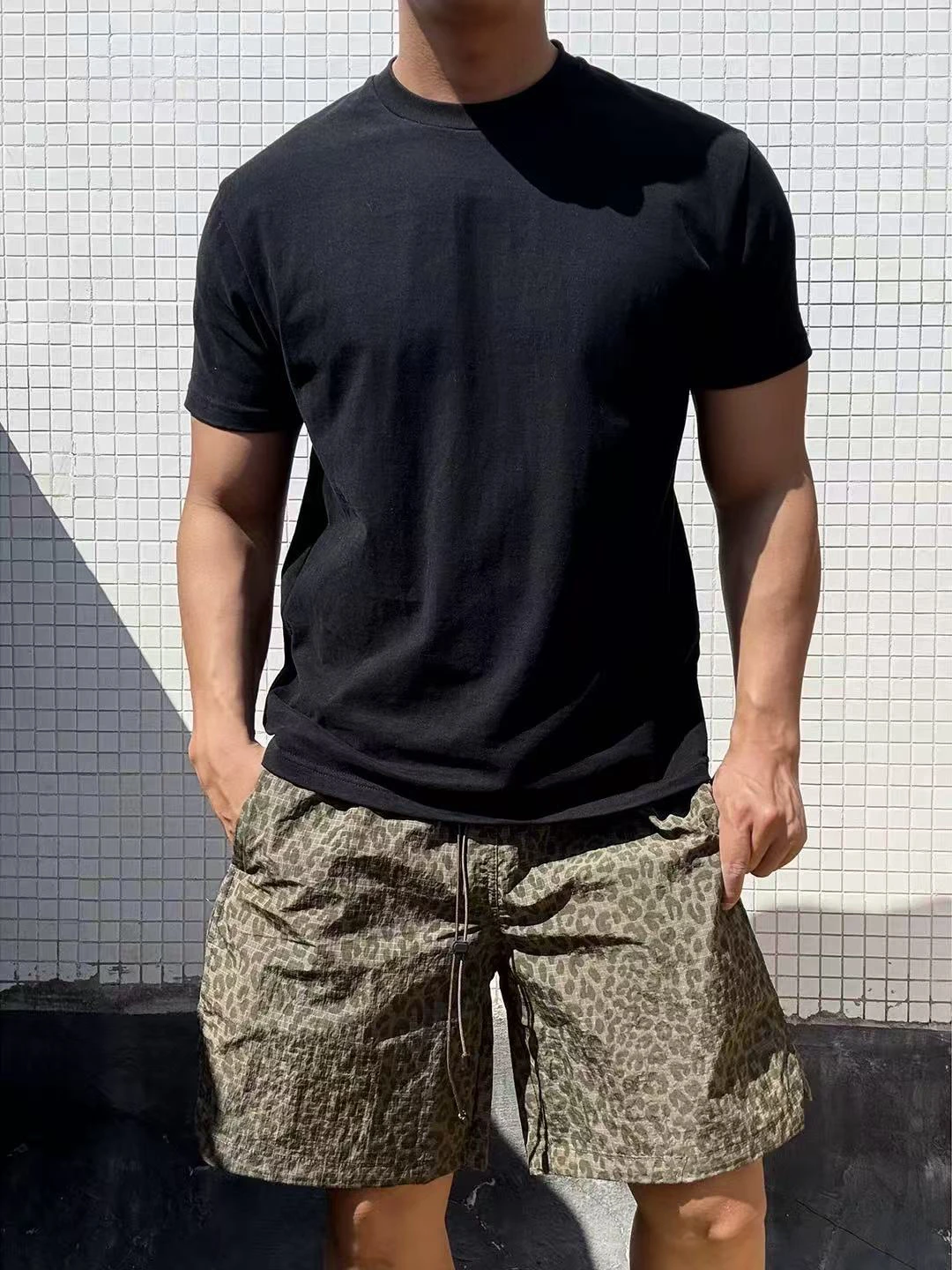 

Мужские летние спортивные повседневные пляжные брюки из ледяного шелка Qui Dry, американские ретро-шорты, тонкие, молодежные, для повседневной носки