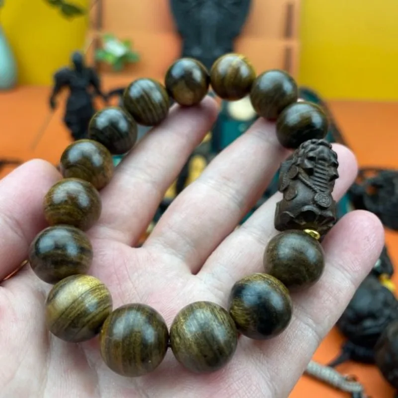 

Hardwood Carved Beads Natural Gongmu Wood Bracelet Handmade Boho Jewelry with Ethically Sourced Timber