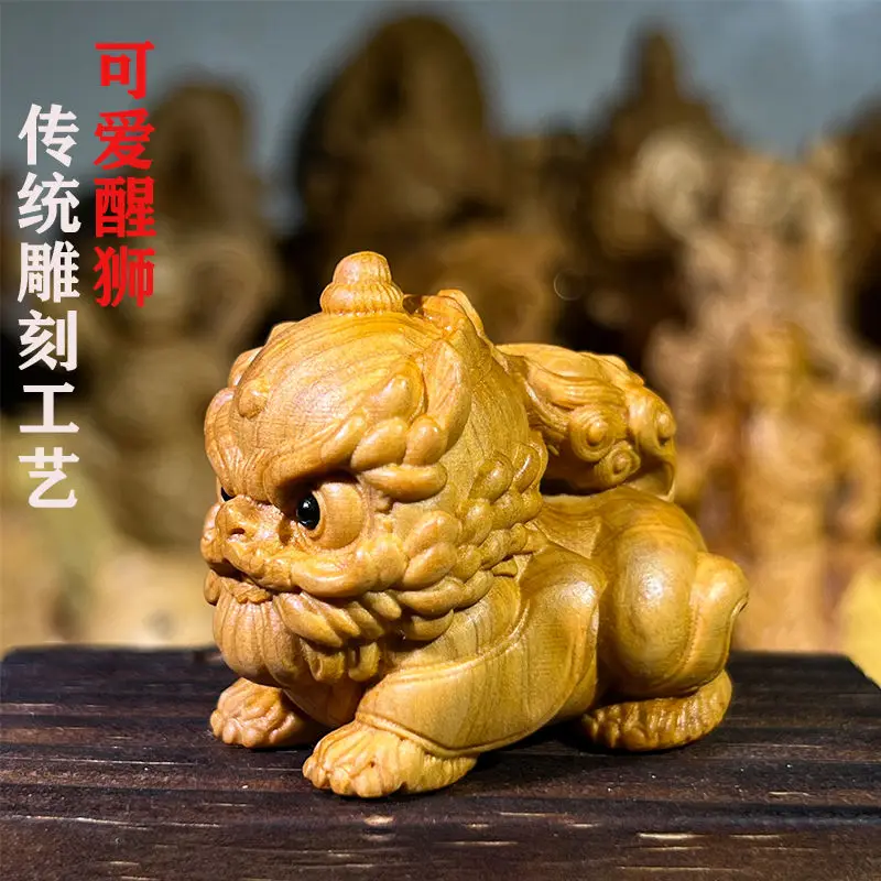 Lucky Beast Awakens Lion Cliff, Cypress Wood Carving, Meets Financial Demands, Gifts Gifts for Living Room, Desktop,  Mascot