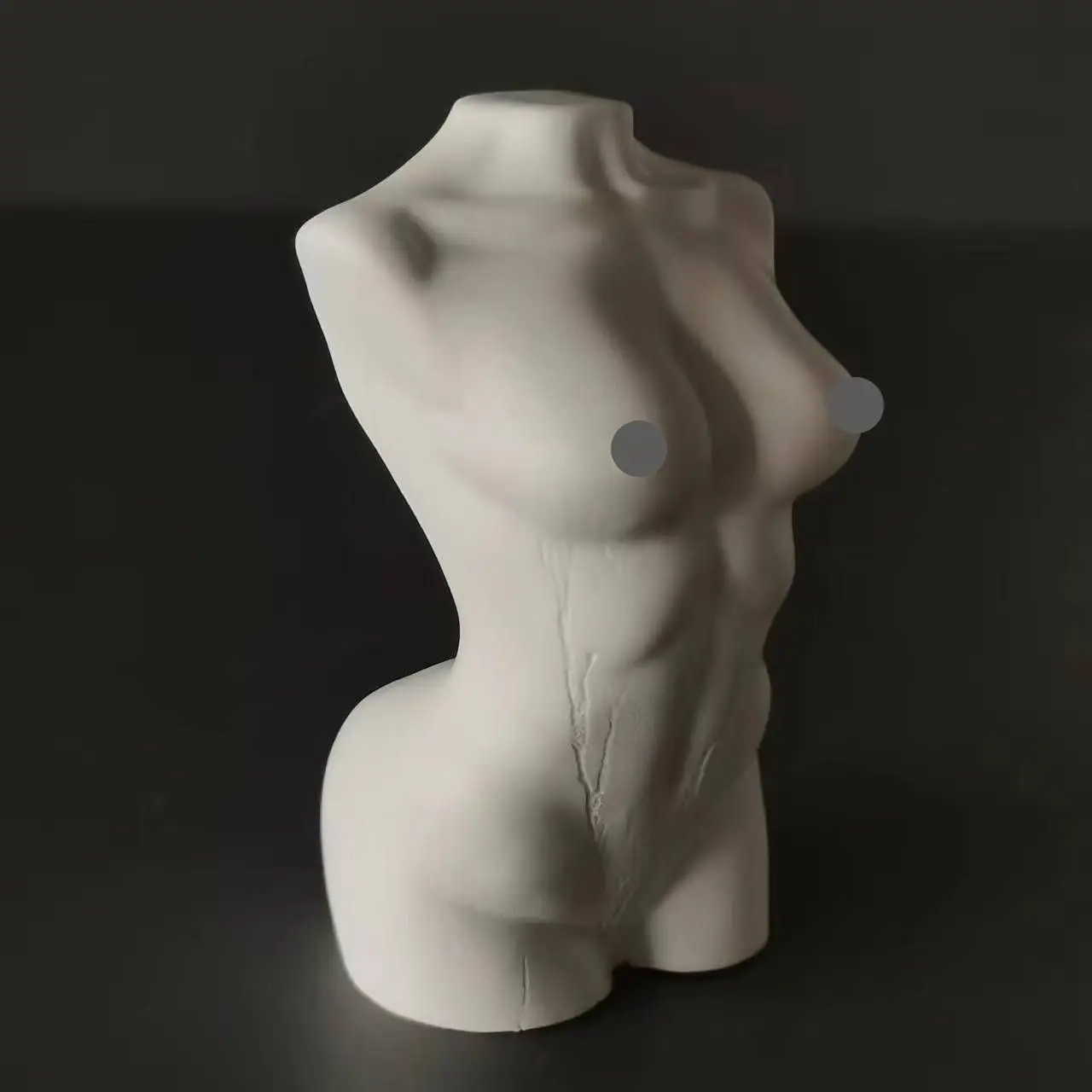 

Human sculpture Resin ornament Female Venus desktop high-end fun Home decoration Niche Seiko figure sculpture