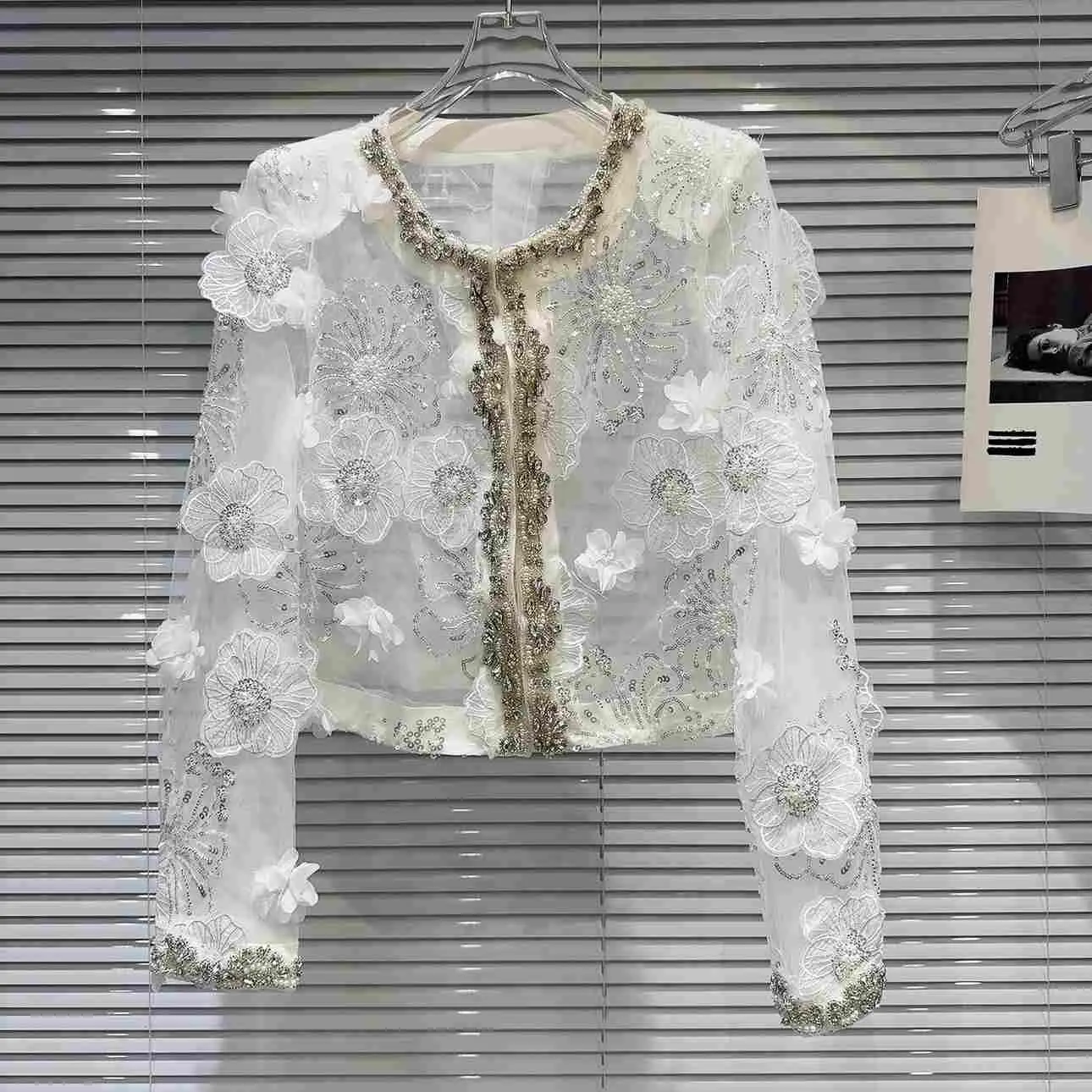 Luxury Women 3D Flowers Mesh Spliced Pearls Beaded Coat Sun Protection Thin Floral Embroidery Sequins Gauze Jacket Cardigan Tops