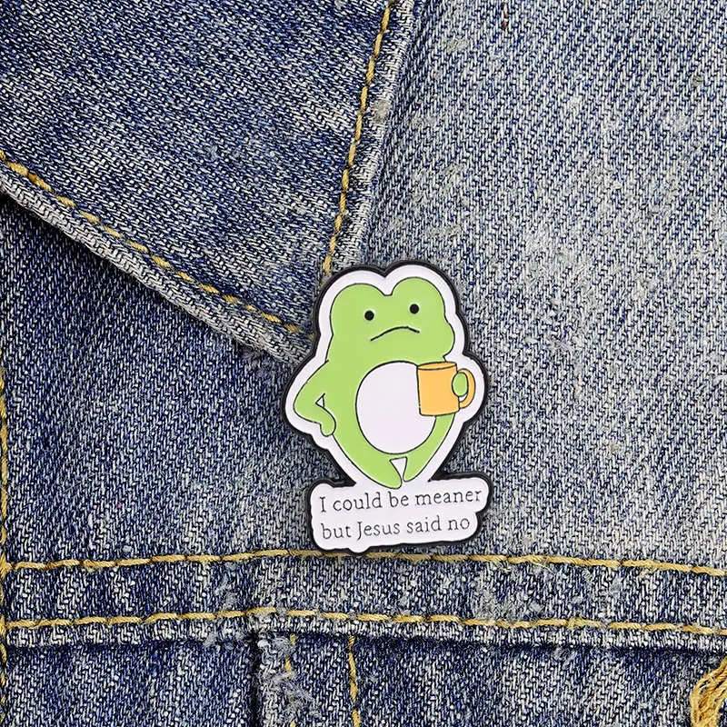 Ich könnte gemeiner sein, aber Jesus sagte Nein – Emaille-Anstecker mit einem süßen grünen Frosch-Zitat, christlicher Humor, Tier-Metallbrosche für Freunde – Detail 2