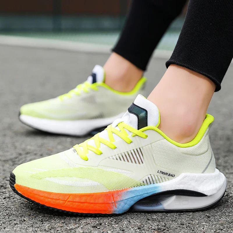 

Ultralight 2.0 Men's Running Shoes for Women Mesh Jogging Sports Shoes High-quality Outdoor Sneakers Men Athletic Training Shoes