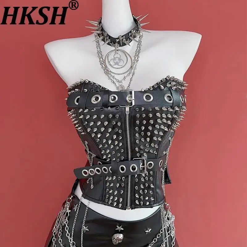 

HKSH Women Strapless Vest European American Dark Style Sexy Hot Girl Punk Rivet PU Leather Trendy Sashes Chain Tank Top HK23982