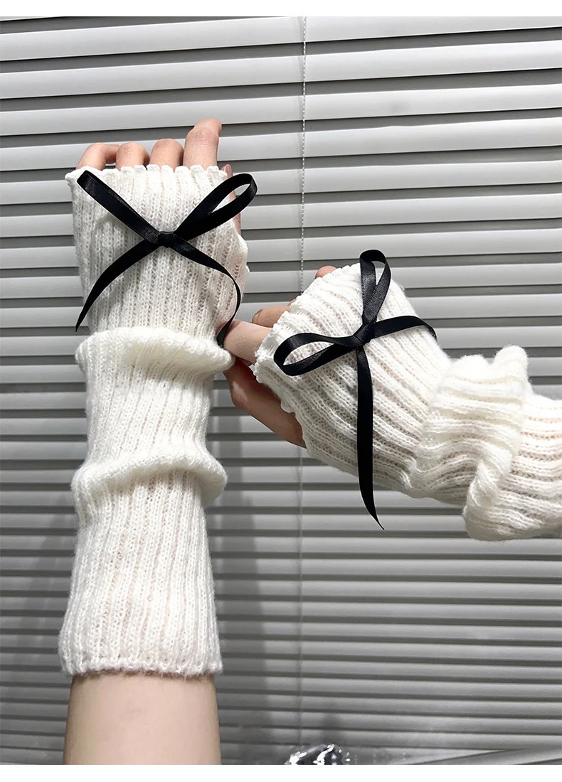 Moon Girl 2026 Autumn Japanese JK Sweet Bow Knit Arm Sleeves, Hot Girl Breathable Half Fingerless Knitted Hand Cuffs Daily Women Gloves