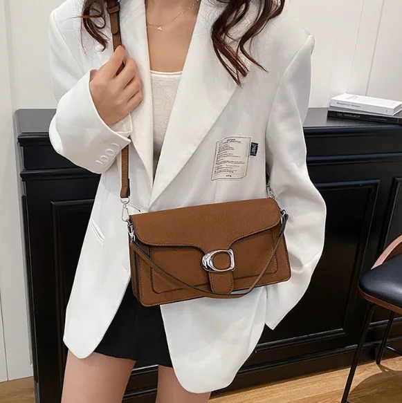 

High-texture Classic Women's Bags, Fashionable Retro Design Large-capacity Handbags,high-version Suede Fabric Diagonal Span Bags