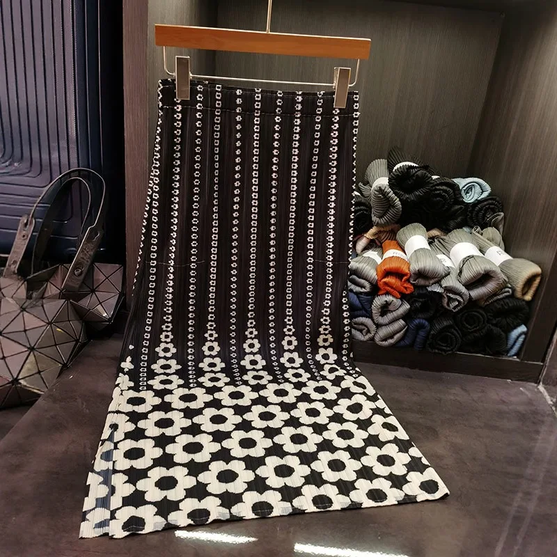Miyake Pleated Half Skirt Niche Design Sense Fold Miyake Print Pleat Jupe Summer Pleats High Waist Pocket Plisse A-line Skirt