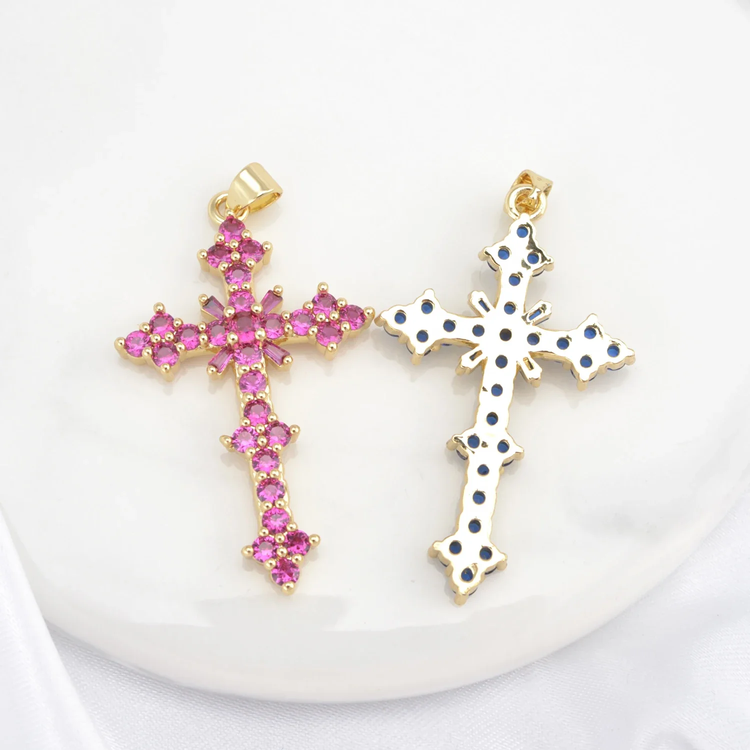 Luxury DIY Jewelry Charm Paved Exquisite Zircon Christian Cross Religious Belief Pendant Jewellery Earrings Necklace Accessories