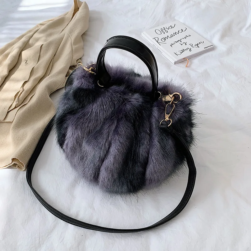 2023 Faux Fur Women Luxury Handbags Autumn Winter Casual Fashion Ladies Shoulder Bags Female Cute Velvet Crossbody Bags Bolsa