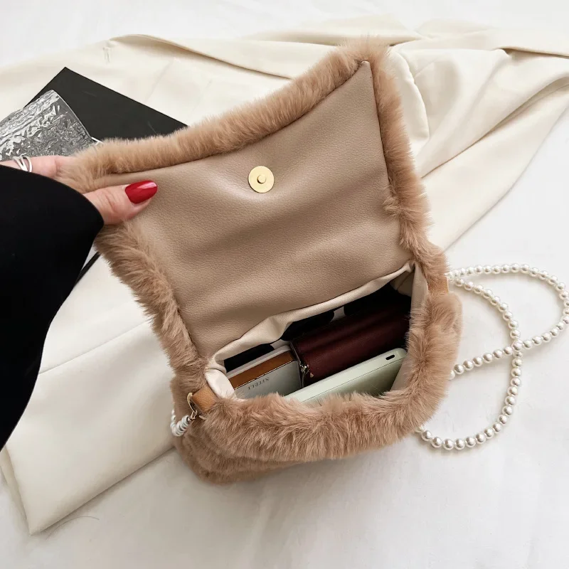 Luxury Designer Handbag 2023 High-grade Plush Bag Autumn and Winter Pearl Crossbody Korean Fashion Shoulder Armpit Women's Bag