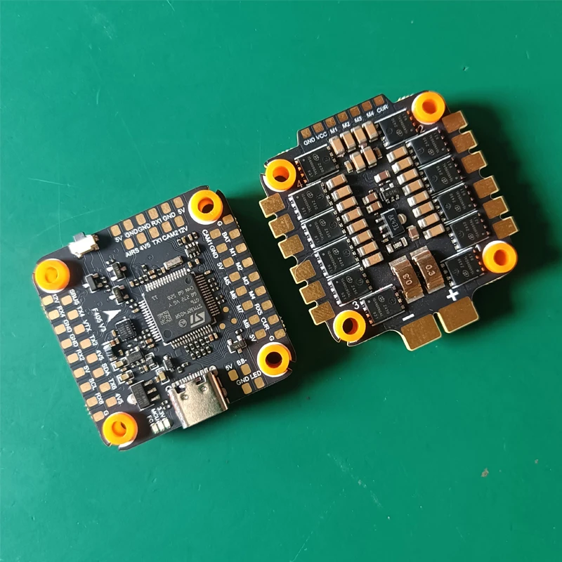 FPV RC Drone A3 Flight Control Module with ICM-42688 Gyroscope 3-6S LiPo BLS 65A 4-in-1 ESC for UAV Transmission Delivery