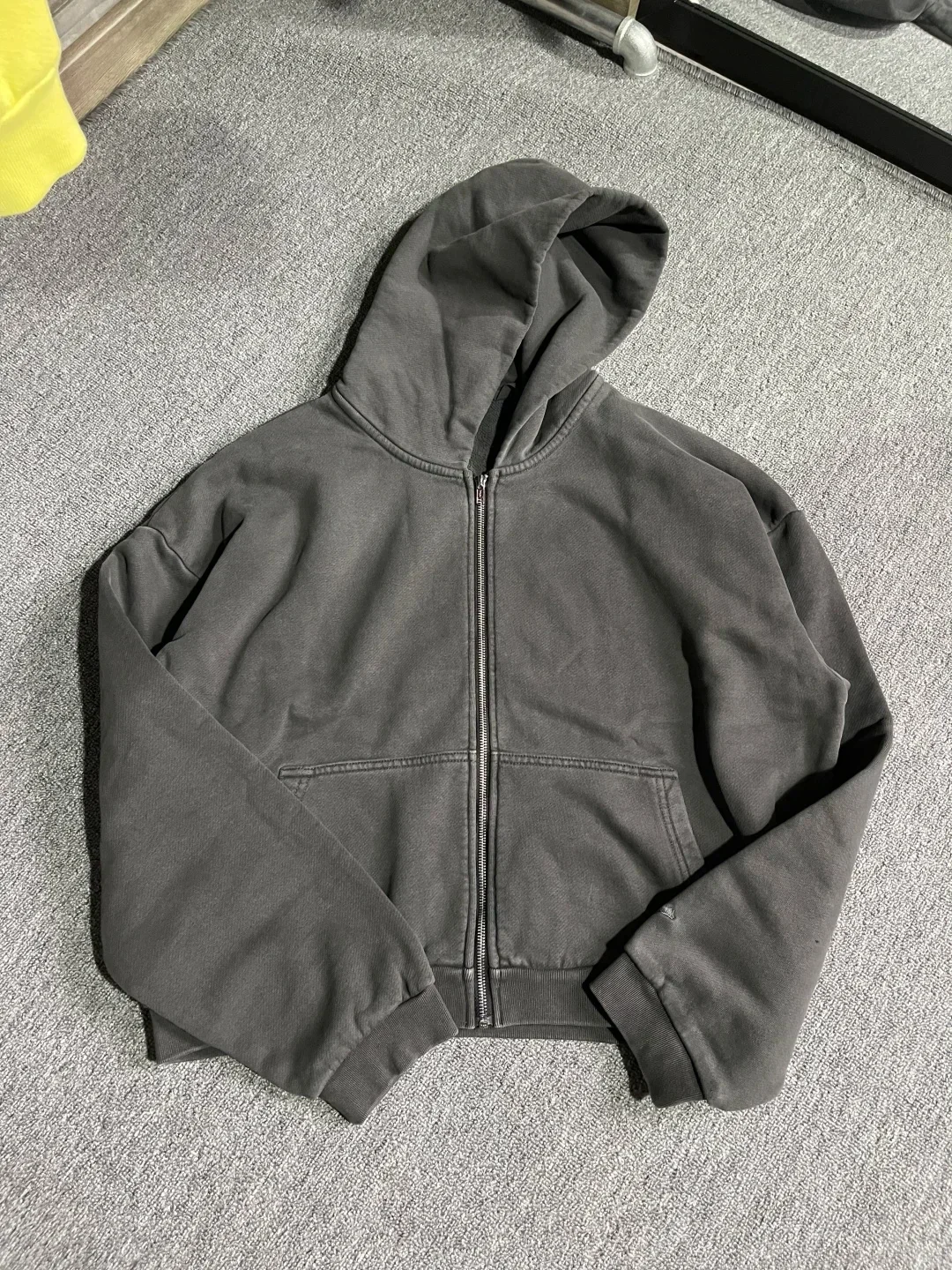 

25ss Высококачественная плотная ткань Джастин Бибер SKYLRK с вышивкой розовый кардиган с капюшоном для мужчин и женщин большие размеры на молнии с капюшоном