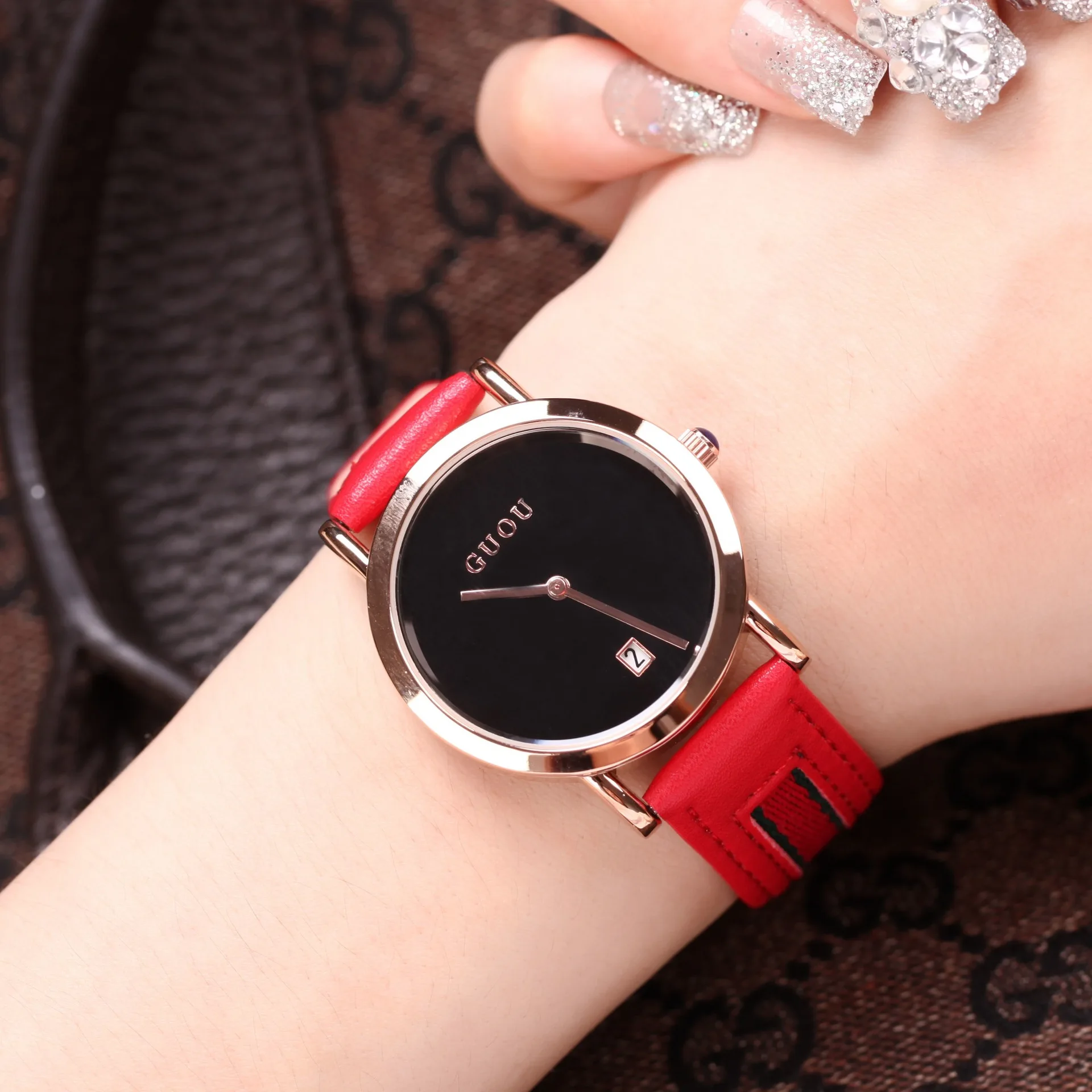 New Style Leather Strap Korean-Style Simple Women'S Trendy Fashion WatchCasual And Stylish Quartz WatchA Perfect Gift For Women.