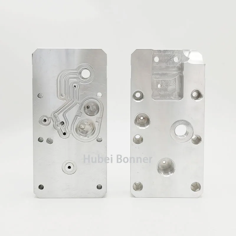 81154036146 81.15403.6146 81154036117002 Adblue Urea Pump Aluminum Valve Plate Spare Parts for Man TGX Euro 5 Euro 6