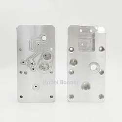 81154036146 81.15403.6146 81154036117002 Adblue Urea Pump Aluminum Valve Plate Spare Parts for Man TGX Euro 5 Euro 6