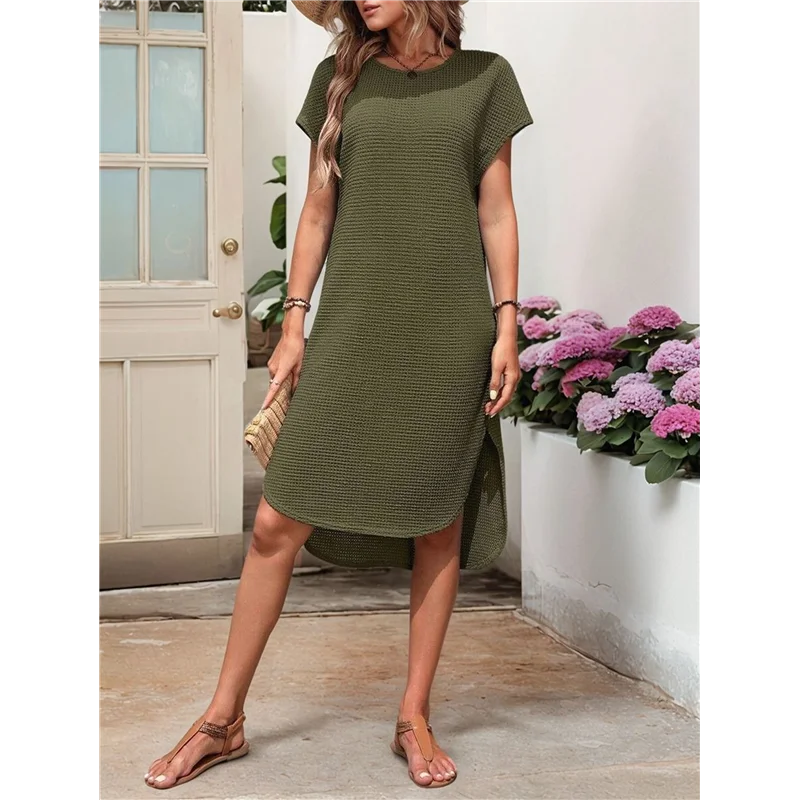 فستان نسائي صيفي بلون سادة متوسط الطول