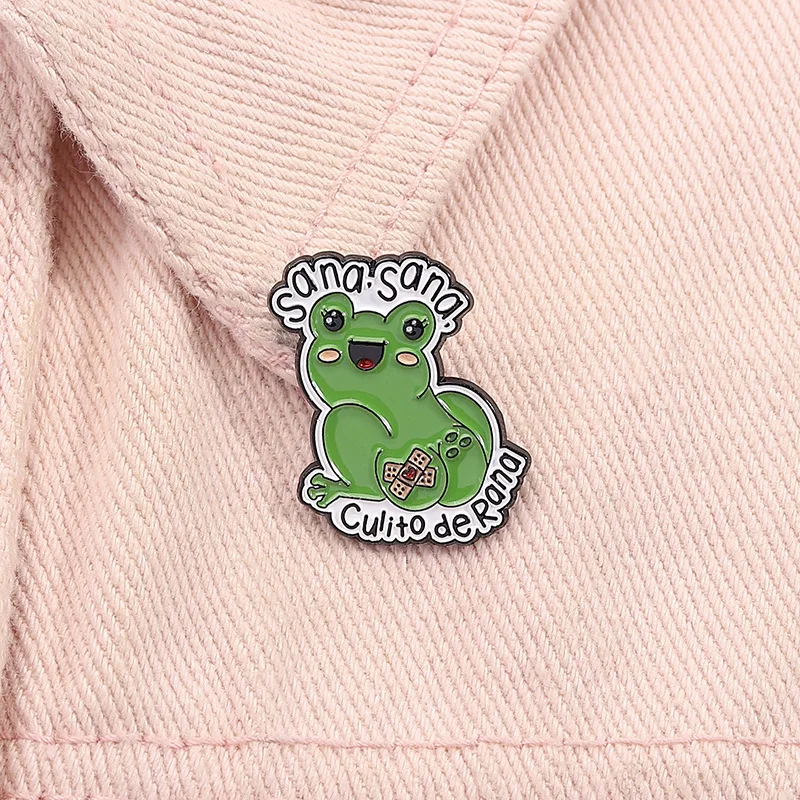 Cartoon Animal Green Frog Brooch English Injured Letter Pin Fashion Backpack Metal Badge Accessory Gift