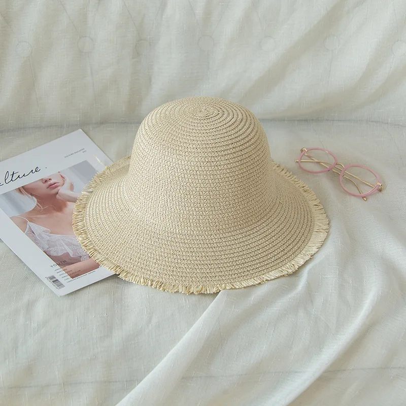 قبعة نسائية جديدة ذات حافة واسعة قابلة للطي، قبعة مضفرة من القش مع حافة زهرية، حماية من أشعة الشمس في ربيع الخريف