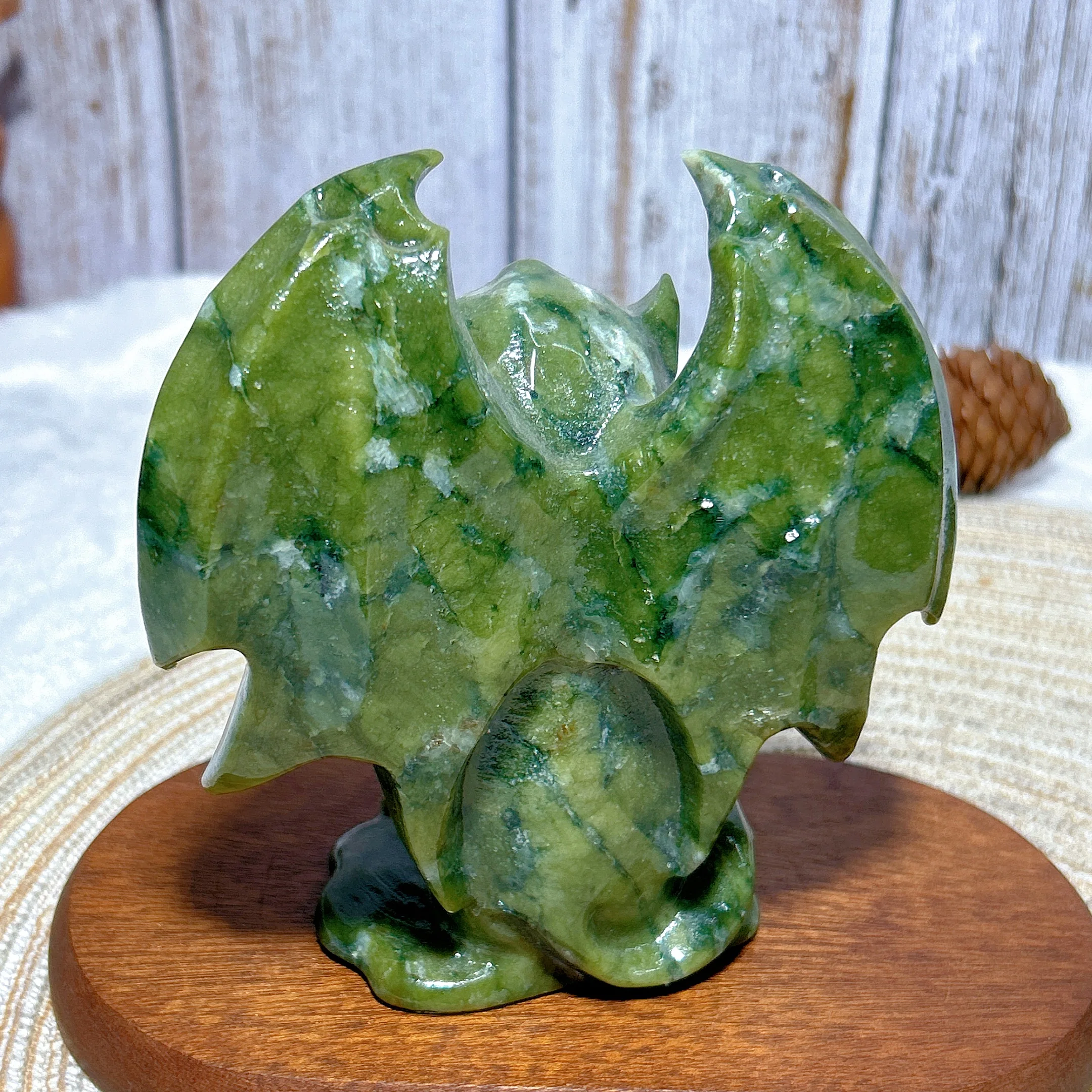 Natural Crystal Green Jasper Devil Monster Hand Carving Gemstones Healing Mineral Energy Stone Reiki Home Decorations Gifts